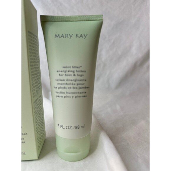 Mary Kay Mint Bliss Energizing Lotion for Feet and Legs - Picture 3 of 4